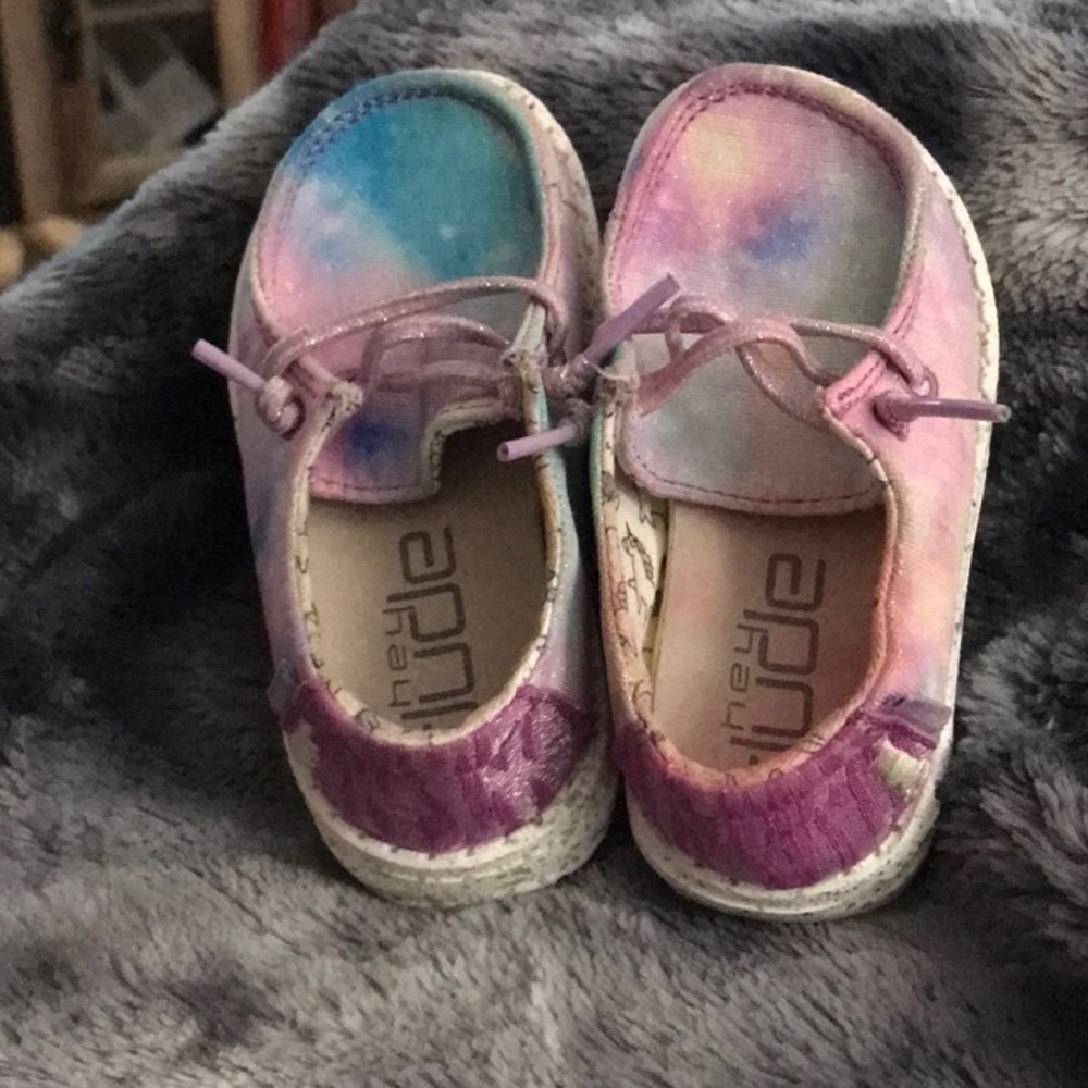 Little girl HeyDudes size K10